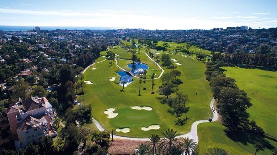شقة Guestready - Chasing The Sun In Malaga ماربيا المظهر الخارجي الصورة